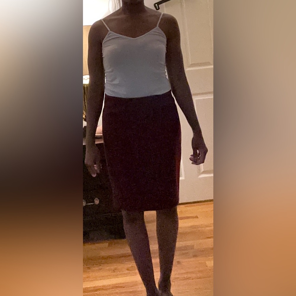 JCrew No 2 Pencil Skirt in Double-Serge Wool in Burgundy